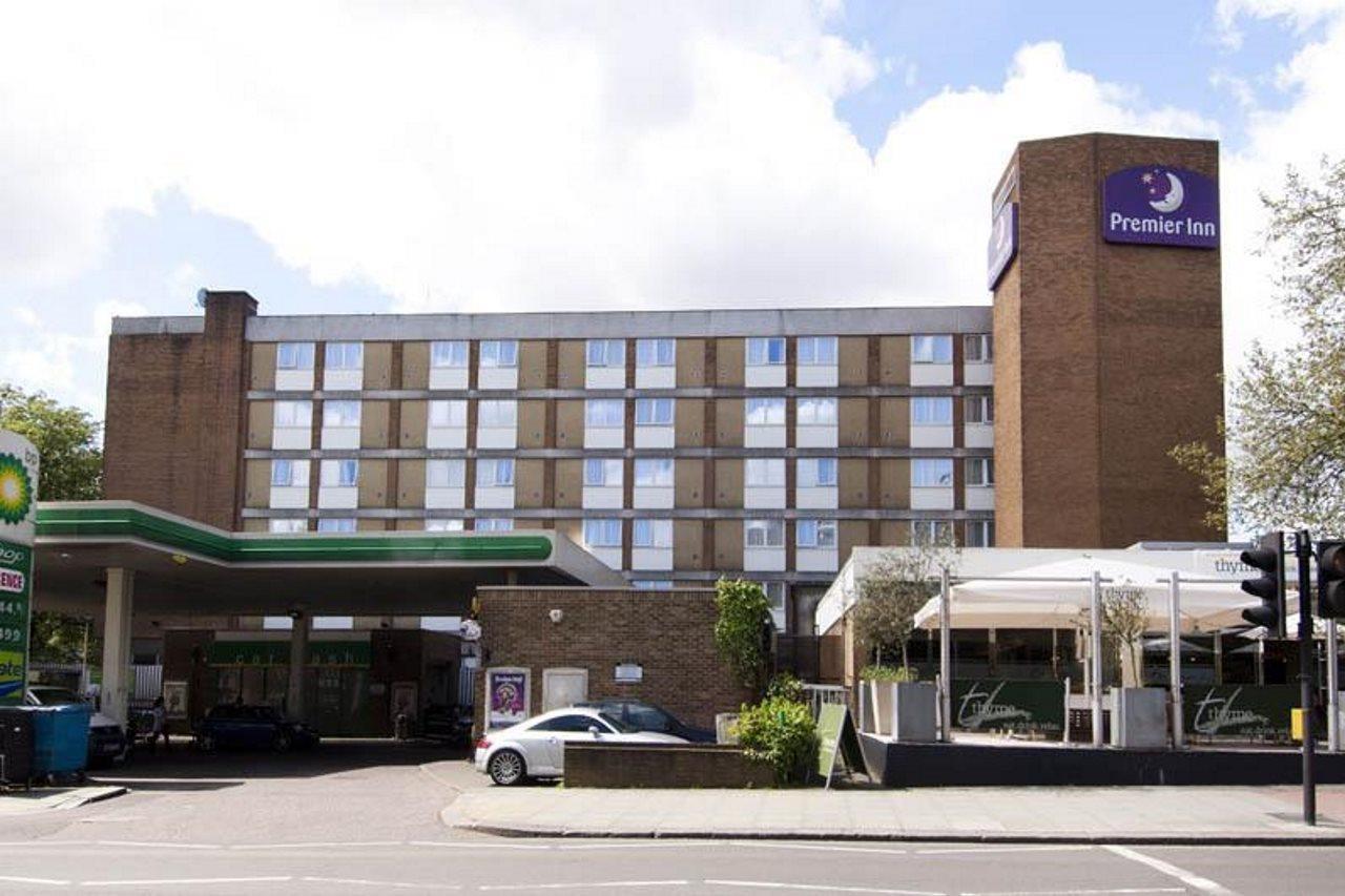 Premier Inn London Hampstead Buitenkant foto